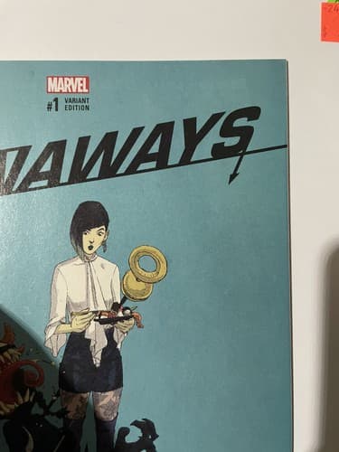 Runaways #1 (2017 Marvel) Venomized Variant - Thumbnail 3