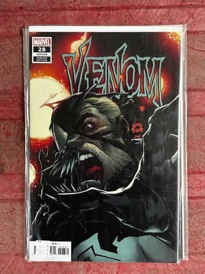Marvel Venom Comic Lot 5 Variant Issues #1 #2 #28 #35 #200 Dark Origin Near Mint - Thumbnail 5