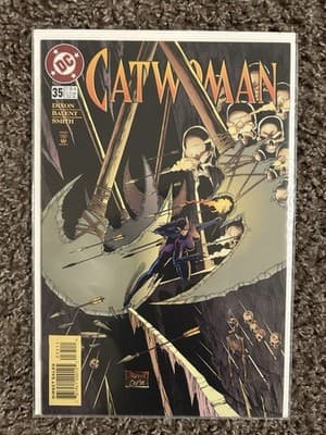 Catwoman 2 Series #32 - 35 (1996 DC) Lot Of 4 - Batman - Thumbnail 5