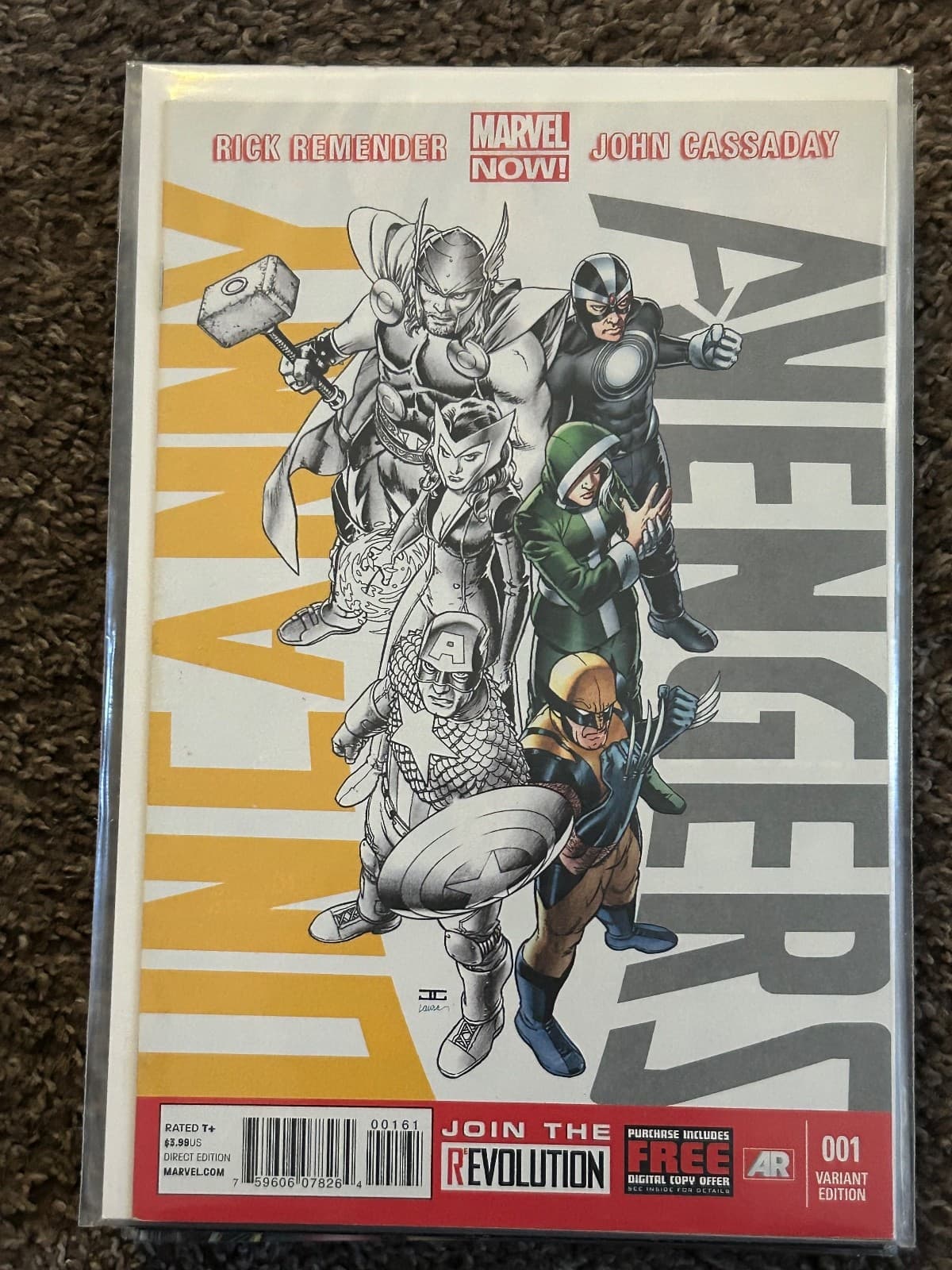 Uncanny Avengers 1st Series #1 Yellow Sketch Variant (2012 Marvel) - Image 1