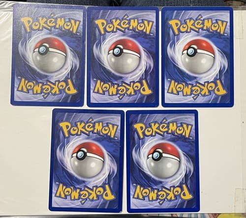 POKEMON Spearow Card Jungle Set - 62/64 Common Near Mint NM - Thumbnail 2