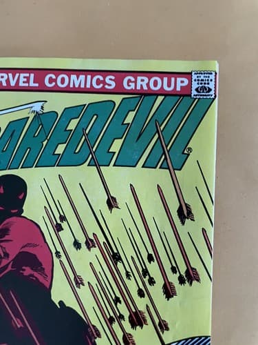 Daredevil #189 (1964 Marvel) Death of Stick; Frank Miller Story and Cover KEY - Thumbnail 5