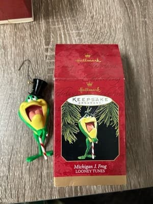 Hallmark Looney Tunes Collection Ornaments Lot of 6 Red Multi-color One Size - Thumbnail 3