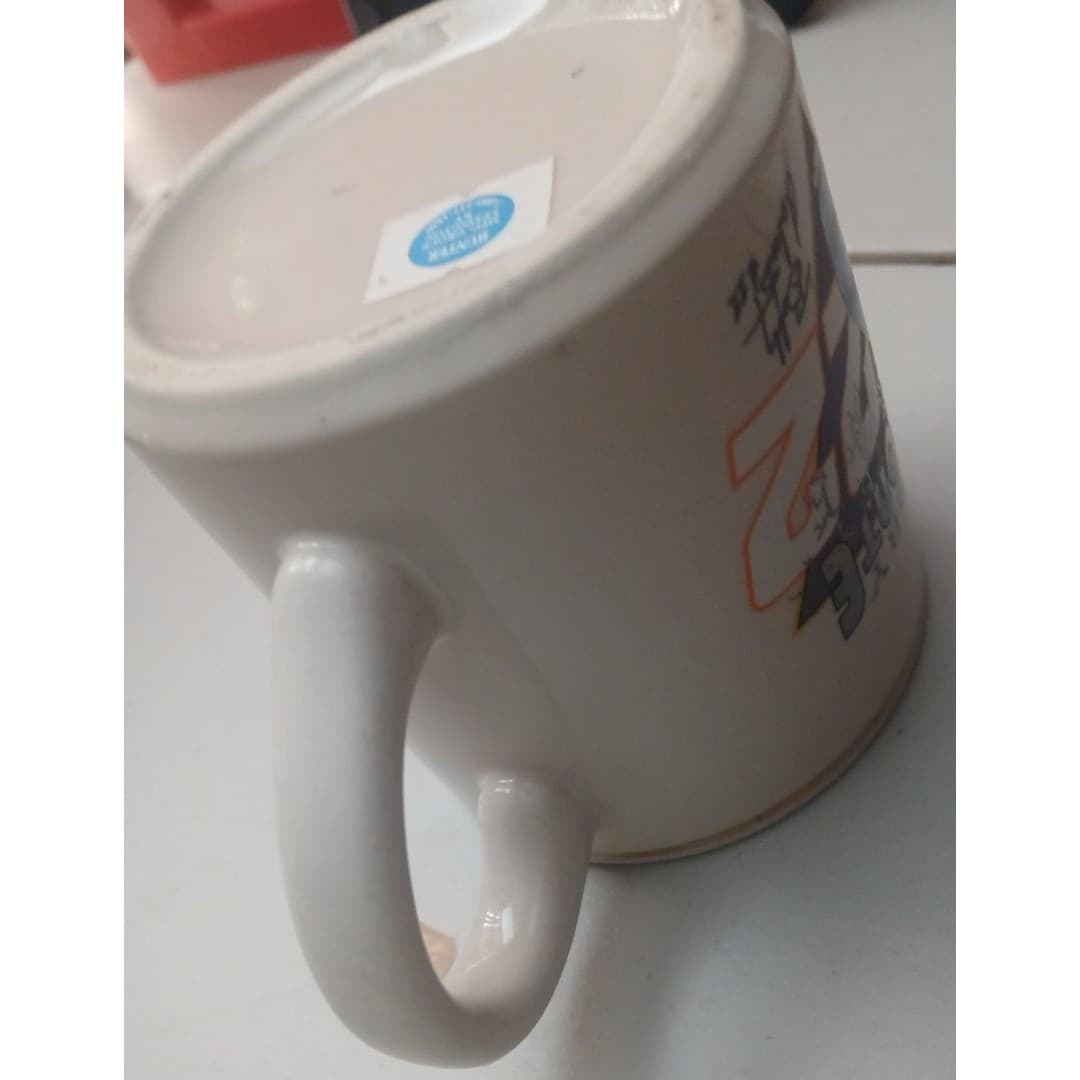 VINTAGE NASCAR BOBBY LABONTE#22 FORD RACING MAXWELL HOUSE GOLD RIMMED COFFEE MUG - Thumbnail 6