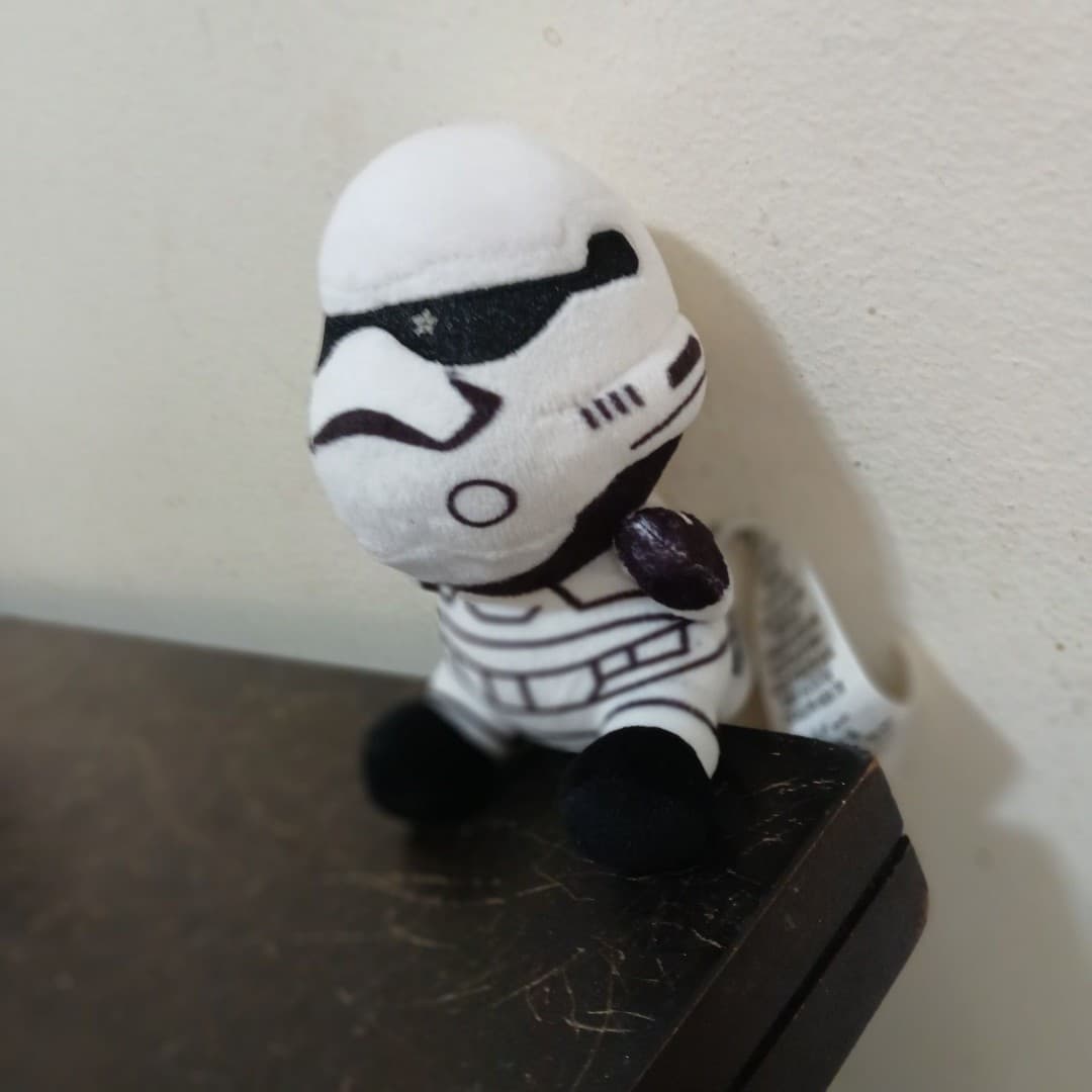 2024 Disney Parks Wishables Plush Star Wars Rise Of The Resistance Stormtrooper - Thumbnail 3