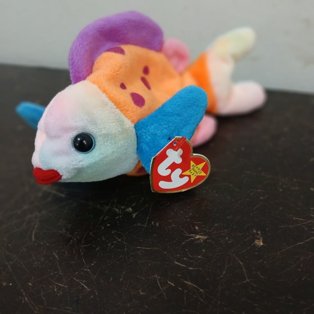 Ty Beanie Babies "Lips" the Fish 1999 vintage