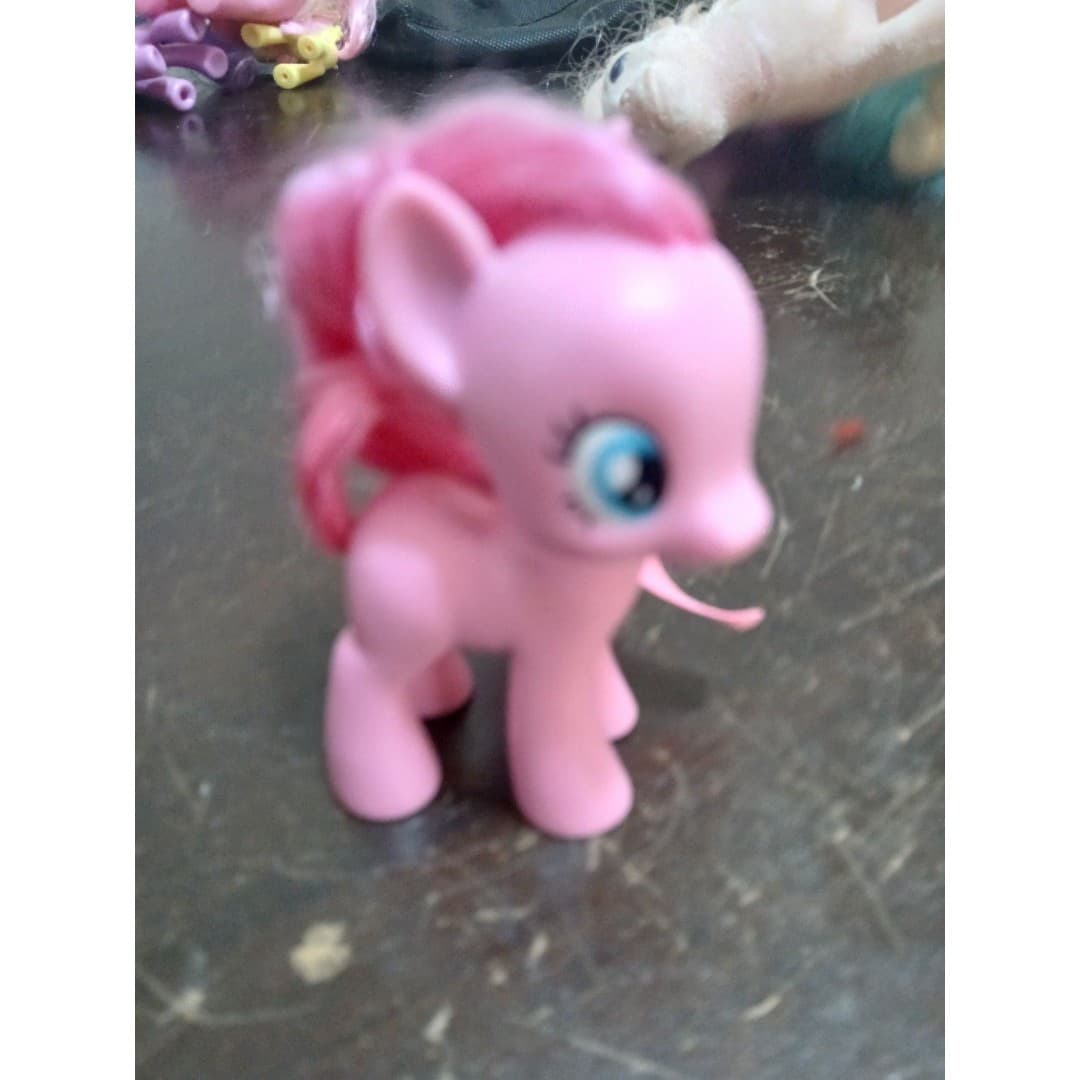 2007 G3 PINKIE PIE My Little Pony Hasbro MLP Pink Pony Pink Hair Heart on Leg - Thumbnail 9