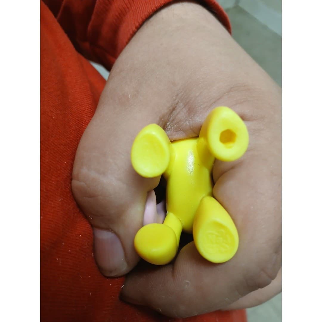 My Little Pony: Friendship is Magic Hasbro's G4 (Generation 4) Fluttershy 2017 - Thumbnail 7