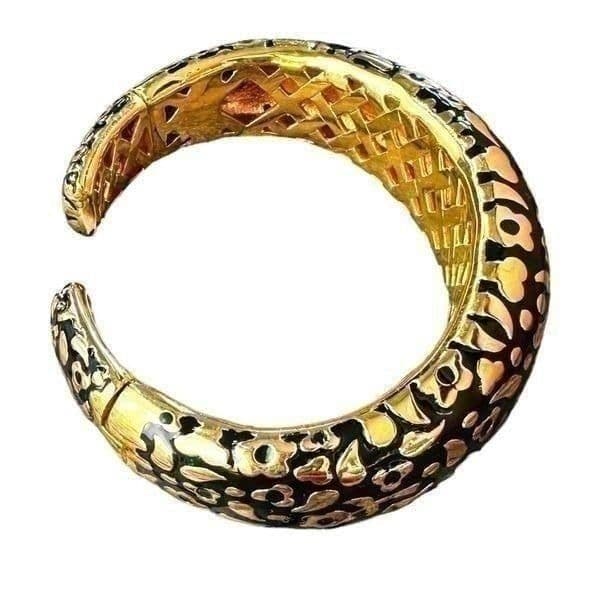 LAUREN G. ADAMS FLOWERS BY ORLY Elegant 18k Gold Plated Handmade Bangle Cuff Bra - Thumbnail 4