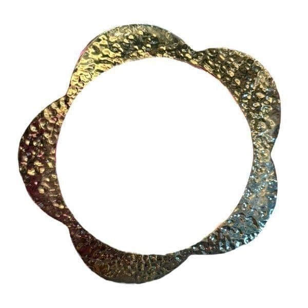 Charles Albert Alchemia Gold-Toned Hammered Texture Scalloped Edge Bangle Bracel - Thumbnail 4