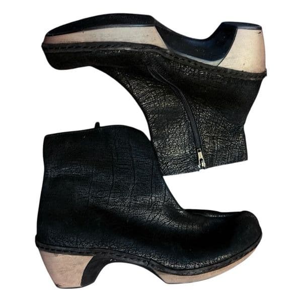 NAOT Boots NAOT Almeria Black Crackle Leather Ankle Boots Booties Shoes Size 7-7 - Image 1