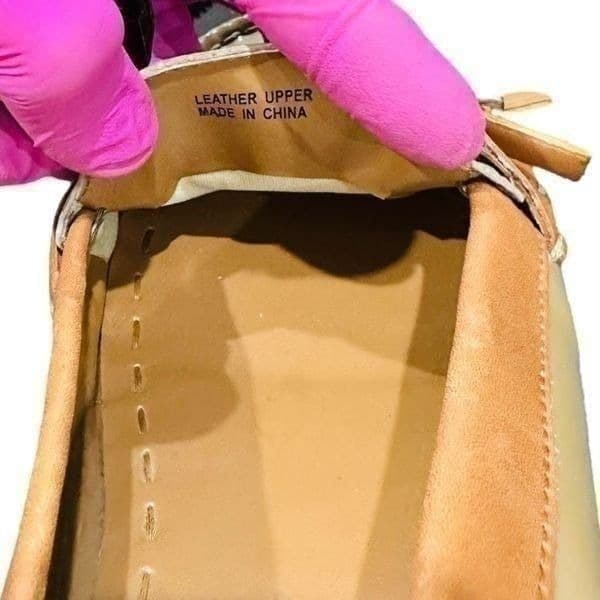 TAHARI Sonya NWOT Tan Beige Patent Leather Flats Loafers Size 8.5 - Thumbnail 9