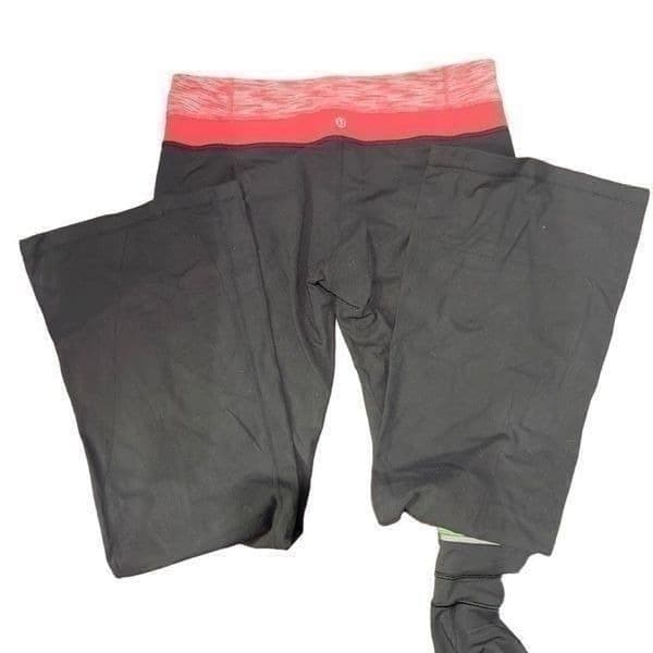 LULULEMON ATHLETICA Lot Lululemon Bundle of 3 Pairs of Leggings (black, reversib - Thumbnail 2