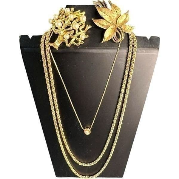 CROWN TRIFARI 4 Item Gold-Tone Jewelry Bundle Bonsai Tree of Life Cameo Necklace - Image 1