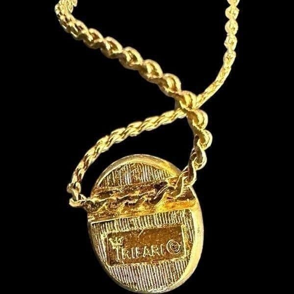 CROWN TRIFARI 4 Item Gold-Tone Jewelry Bundle Bonsai Tree of Life Cameo Necklace - Thumbnail 4