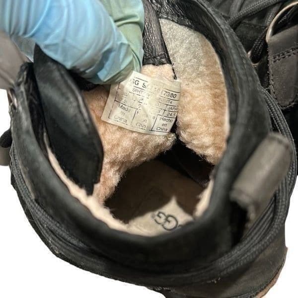 UGG AUSTRALIA Azaria Black Waterproof Suede Leather Rubber Sheepskin Winter Ankl - Thumbnail 3