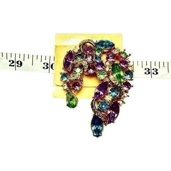 WHITE WIDOW VINTAGE NWT Crystal Rhinestone Brooch Pin With No Missing Stones - Thumbnail 4