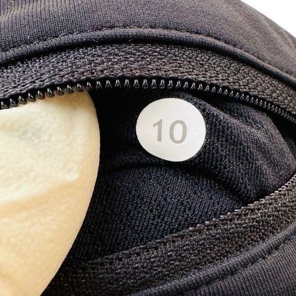 LULULEMON ATHLETICA Black High Rise Crop Leggings Lululemon I Love NY Pant Taper - Thumbnail 7