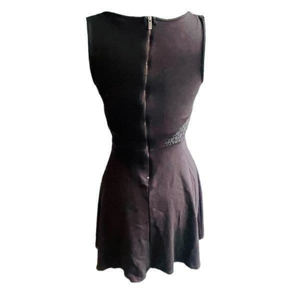 French Connection Little Black Dress VNeck Fit & Flare w/Lace Detail Size 2 - Thumbnail 3