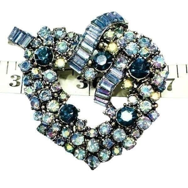 VINTAGE Crystal Rhinestone Blue Aurora Borealis Heart Shaped Ribbon Brooch Pin M - Thumbnail 4