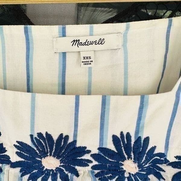 Madewell Tops Madewell Floral Embroidered Butterfly Top In Stripe Size XXS - Thumbnail 3