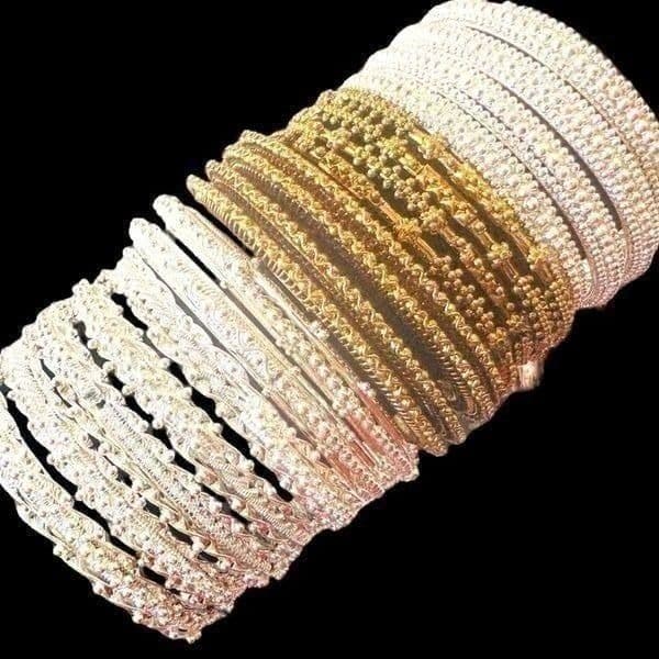 BULK LOT SILVER & GOLD TONE BANGLE BRACELETS Jewelry 19 Total Bracelets Wearable - Thumbnail 4