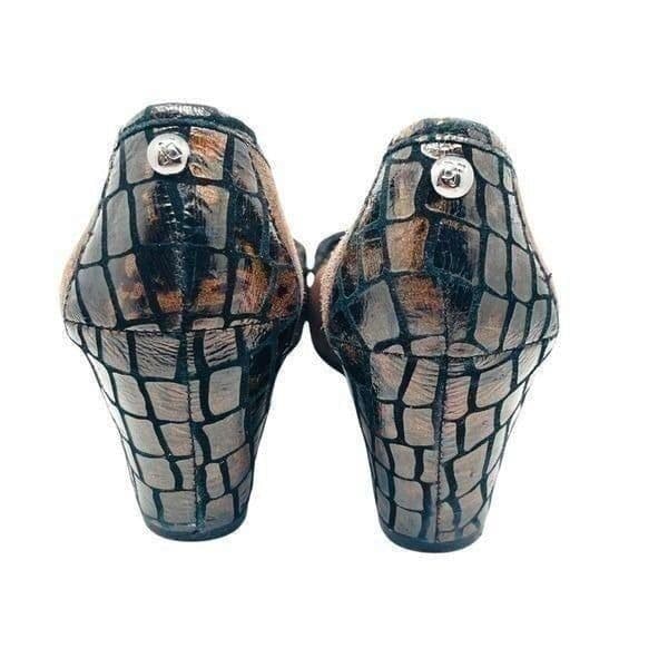 Donald J Pliner NENY CS94 Sleek Pump Suede Leather Croc Embossed Wedge EUC Size - Thumbnail 2