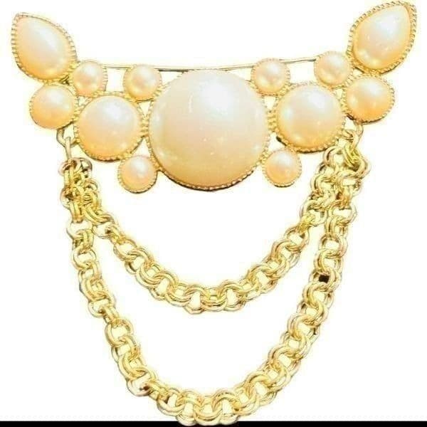 RICHELIEU Signed Goldtone Faux Pearl Vintage Layered Large Brooch - Image 1