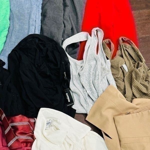 EXPRESS & BANANA REPUBLIC Reseller Lot Non Mystery Box Bundle of 17 Items All EU - Thumbnail 2