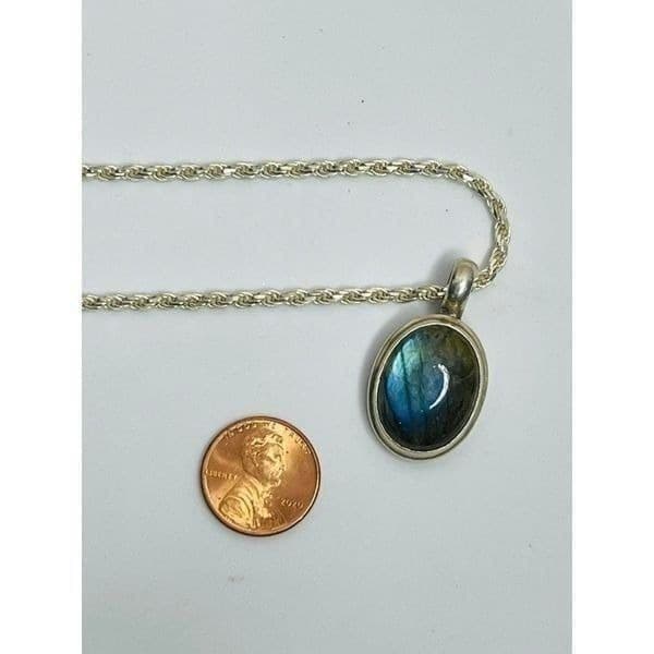 Beautiful Labradorite pendant and sterling silver 20” rope chain necklace - Thumbnail 3