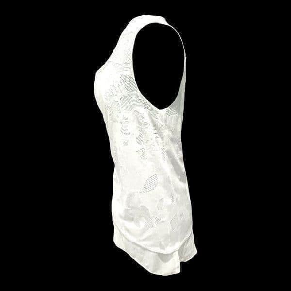 Jennie & Marlis White Lacy Mesh fully Lined Sleevless Summer Top Sz Medium - Thumbnail 2