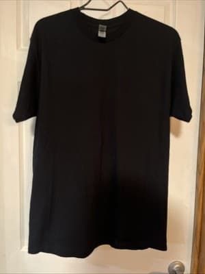 Black Gildan Dry blend Large Arby’s T Shirt - Image 1