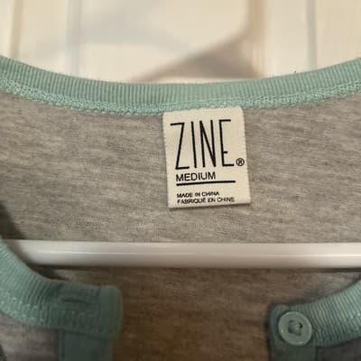 Women’s Quarter Length Two Toned Top Zine Brand Size Medium Turquoise And Gray - Thumbnail 2