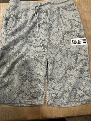 Prime Threads Large Men’s Grey Drawstring Shorts Drippin Graphic Below Knee Long - Image 1