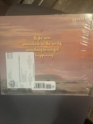 Somewhere Right Now Kerry Docherty Suzie Mason Illustrator Pb Book - Thumbnail 3