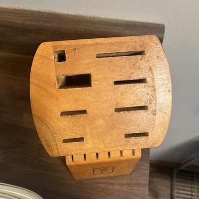 14 Slot Wolfgang Puck Wooden Knife Holder Knife Block HOLDER ONLY 9 1/2" Tall - Thumbnail 4