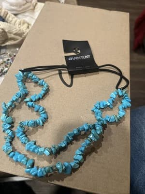 Women’s Turquoise Chip Stone Avenue Brand 2 Tier Necklace - Image 1