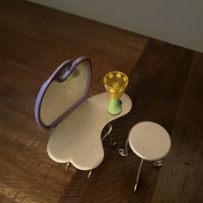 Battat Doll House Vanity & Chair used in American Girl Illuma Rooms With Lamp - Thumbnail 3