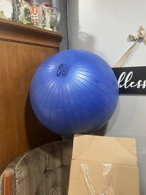 yoga Ball - Thumbnail 3