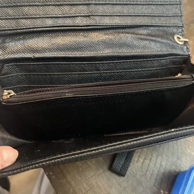 lqrge Black Womens Wallet With Zippers Arlund The Whole Thing Pockets - Thumbnail 2