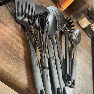 Kitchen Utensil Set 7 Pieces Heat Resistant, New, Unused. - Thumbnail 2