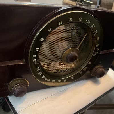 Zenith Radio Vintage Antique Plastic Am/Fm Transistor Electronics Nostalgia - Thumbnail 2