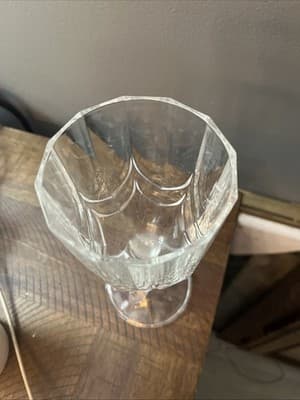 La Maison Crystal Ondine Wine - Thumbnail 3