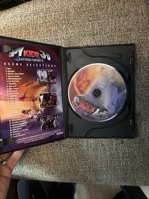 Spy Kids 3-Game over 3d (DVD, 2003)missing Disc 1 - Thumbnail 3