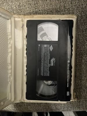 The Rescuers Down Under (VHS, 1991) Case Is Bad VHS Is New - Thumbnail 4