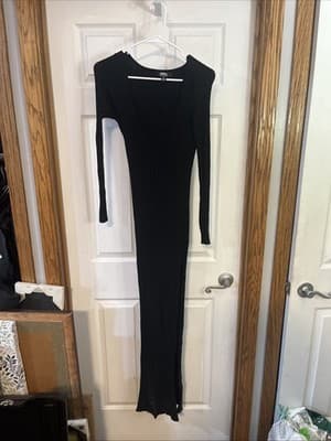 womens Long Black Ribbed Sress By herra Collection Long Sleeve And Slit Size L - Image 1