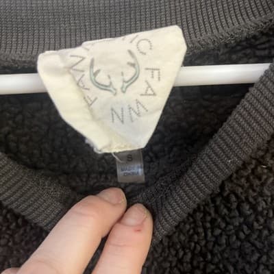 womens polyester fleece Crop Top Swearer Brown Size Small Fantastic Fawn Brand - Thumbnail 2