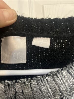 Womens Medium Silver Sweater By Oc 100% Acrylic Long Sleeve Sweater - Thumbnail 2