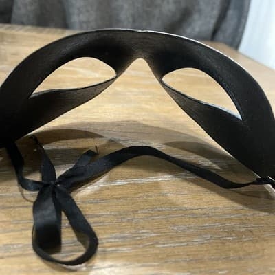 1Pc Unisex Retro Masquerade Mask Half Face Mask Venetian Mask Halloween Party - Thumbnail 3