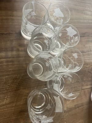 Set 8 Vintage 1950s Federal FROSTED ETCHED LEAVES Tumbler Glasses - Thumbnail 3